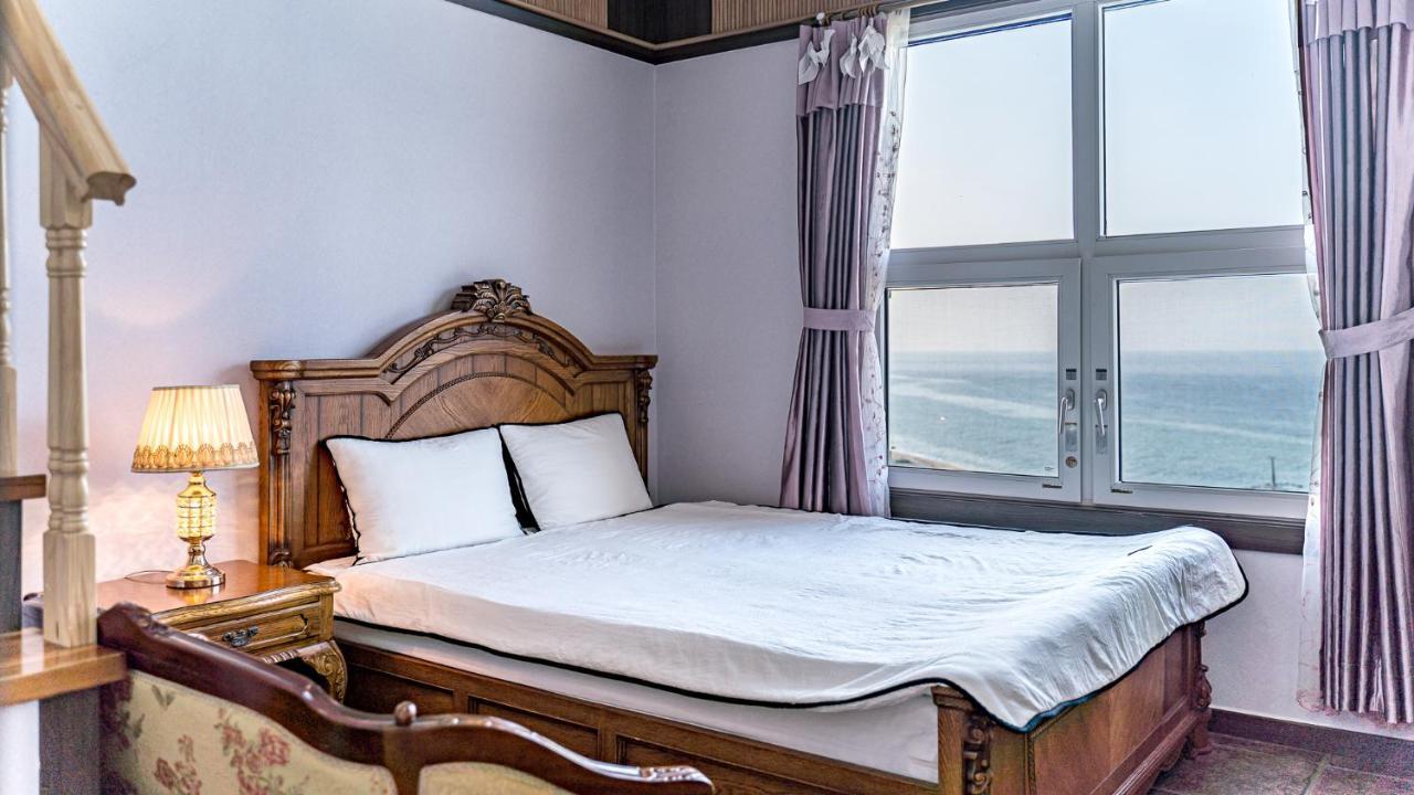 Pension Badawa Gangneung Ngoại thất bức ảnh