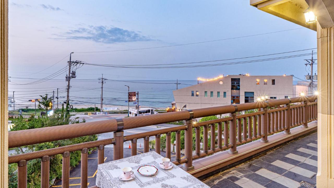 Pension Badawa Gangneung Ngoại thất bức ảnh